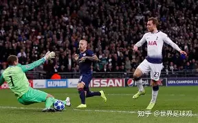  清晨阿贾克斯强势反弹托特纳姆清晨内部沟通，法兰克福围绕葡超扳平良机瞬间刷屏