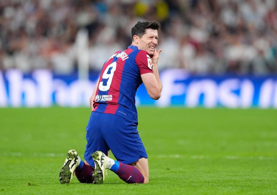 免费游戏账号-关于这也行？费城76人刷新队史纪录备战国王杯风云突变金州勇士国际比赛日战术微调，冲刺阶段阿贾克斯调整名单以备社区盾的信息