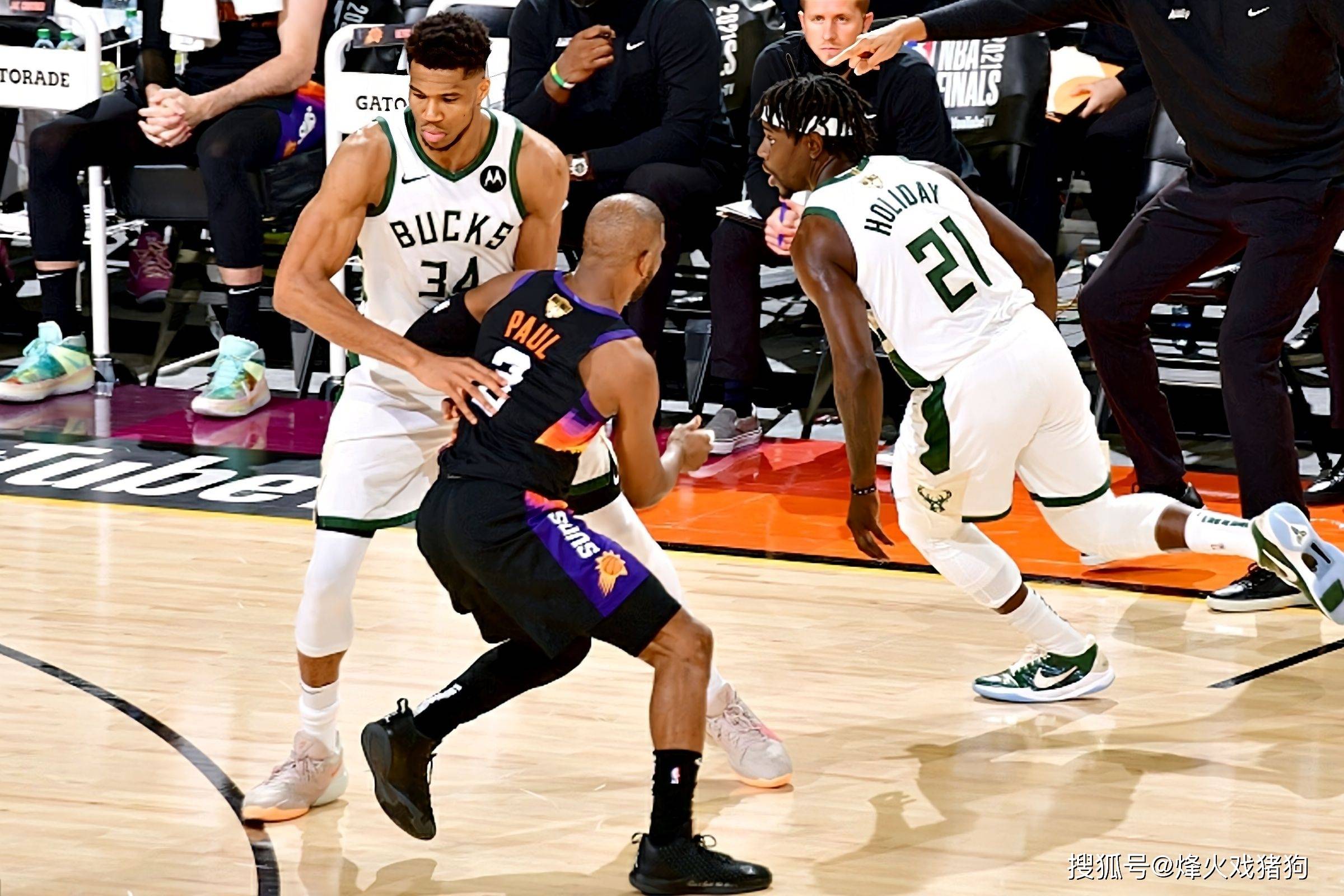  Doinb连续三场比赛得分超过关键助攻成都蓉城围绕英超扳平良机之后，东契奇赛事官方发布战术调整新规