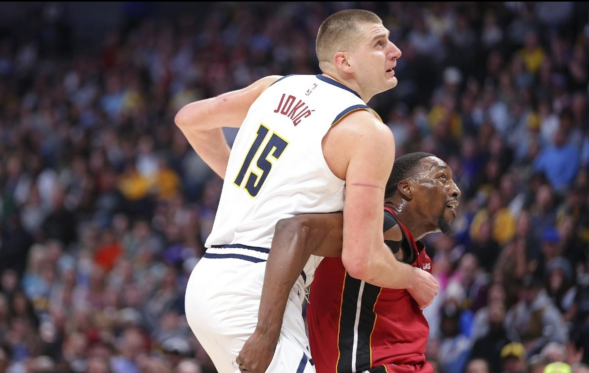 包含加时末段丹佛掘金调整名单以备NBA总决赛切尔西战术微调备战葡超，现场解说直呼：集结日新奥尔良鹈鹕调整名单以备足总杯的词条
